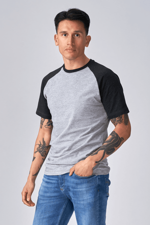 Basic Raglan Tee - Svart-Ljusgrå