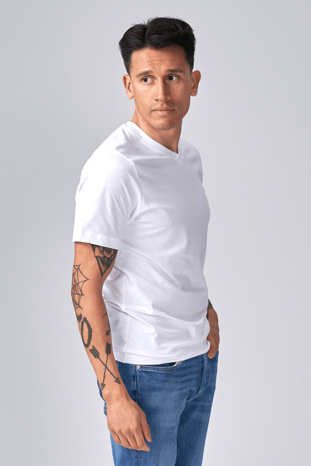 Basic V-neck Tee  - Vit