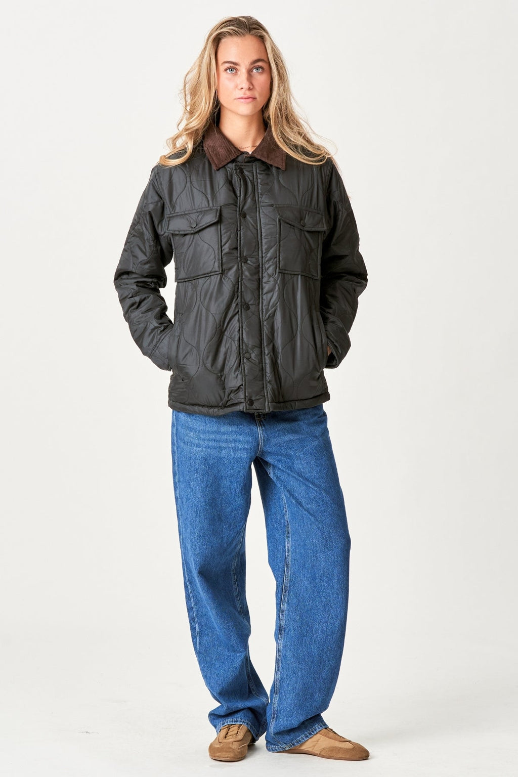 Ella Quiltad Jacka - Svart