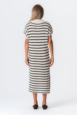 Victoria Klänning - Vit/Svart