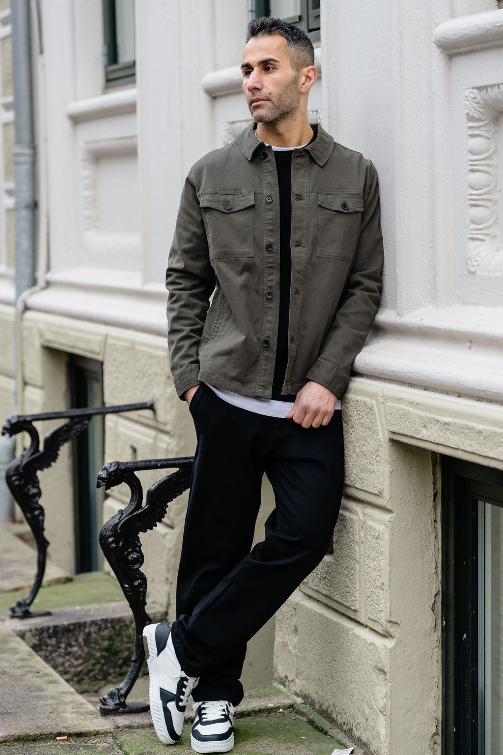 Twill Overshirt - Mörk Oliv