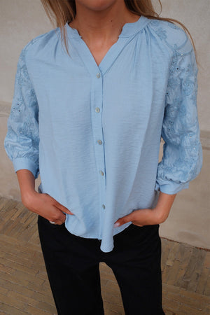 Frida Shirt - Ljusblå