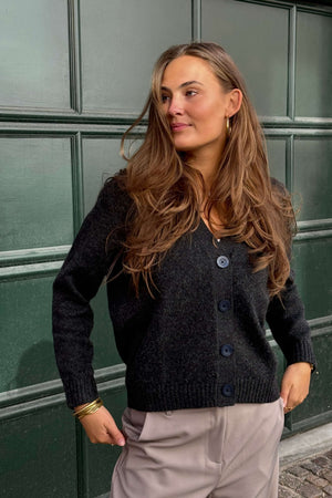 Stickad Kofta - Mörkgrå