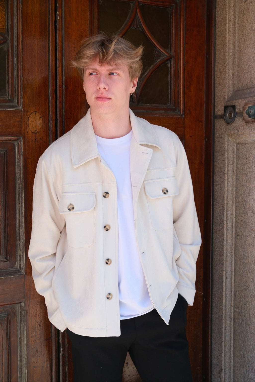 Callum Jacka - Vit
