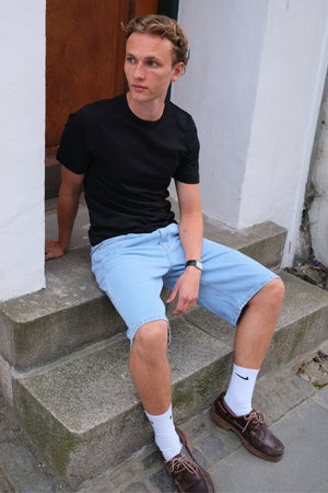 Lösa denimshorts - ljusblå