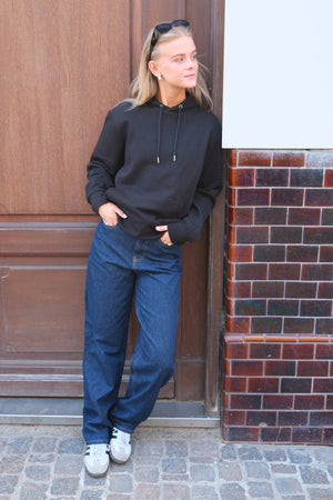 Sweatshirt Hoodie - Svart