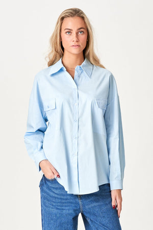 Clara Oversized Shirt - Ljusblå
