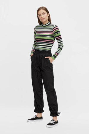 Silena Högmidjade Byxor - Svart