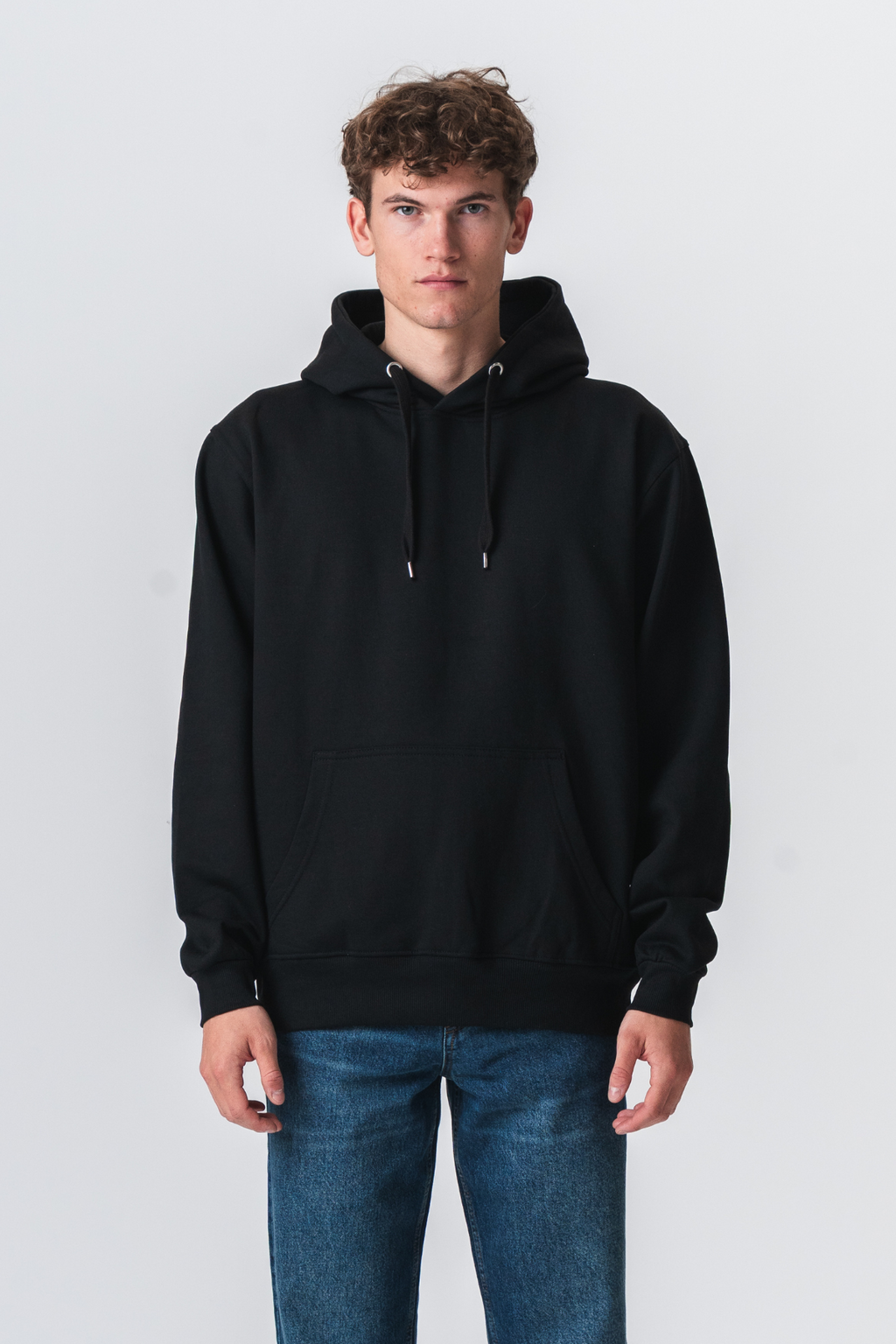 Basic Hoodie - Svart
