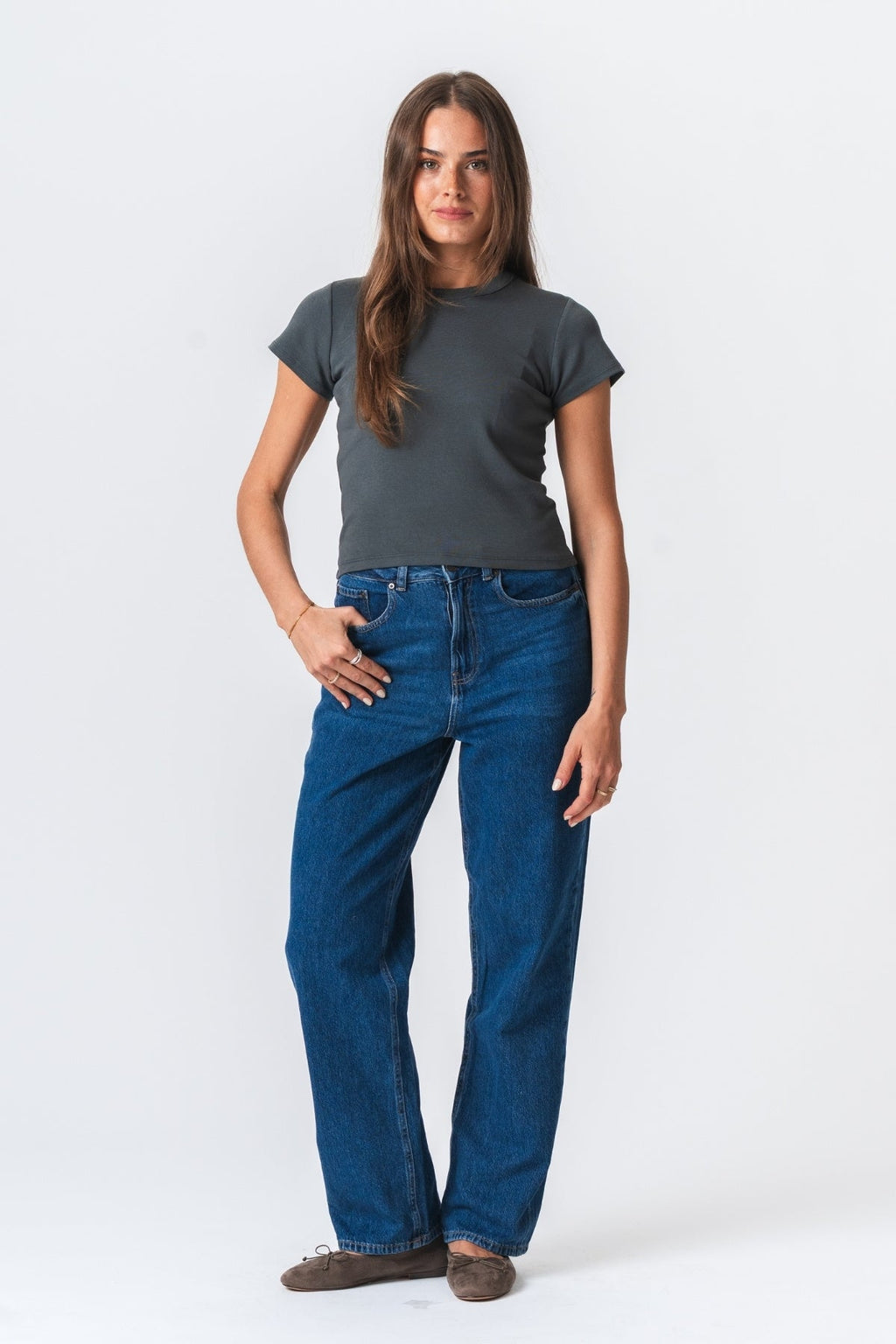 Emily Short T-Shirt - Mörk Grå