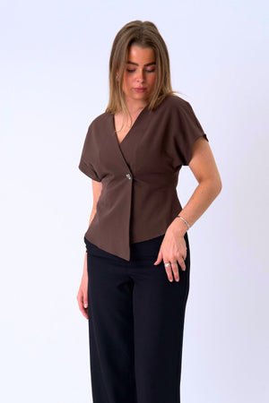 Sonja V-Neck Topp - Chocolate Martini - Silverknapp
