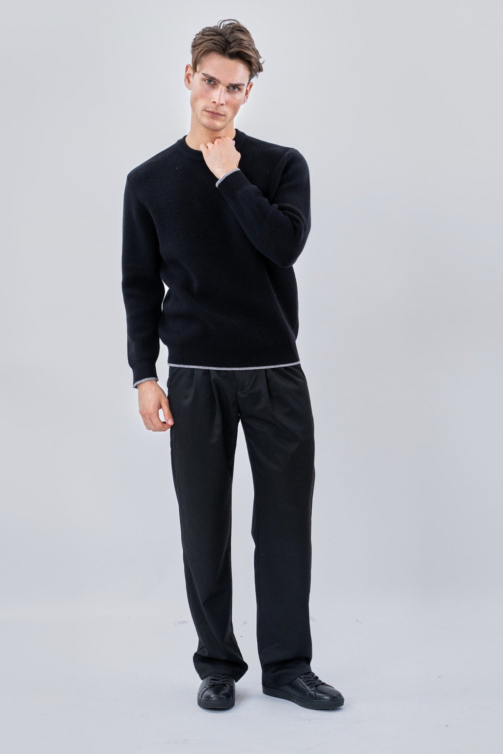 Crewneck Sweater - Svart