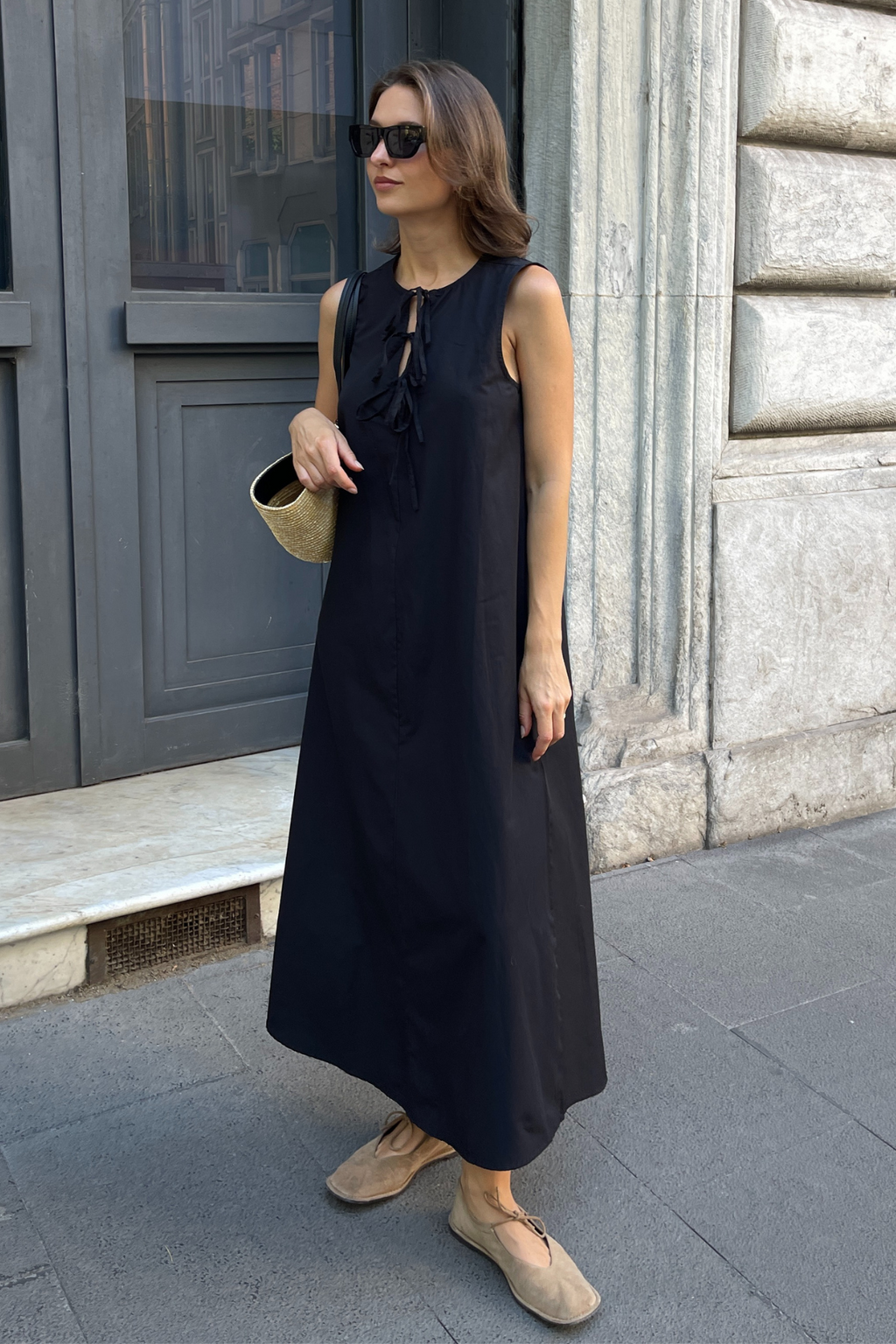 Jenna Tie Dress - Svart