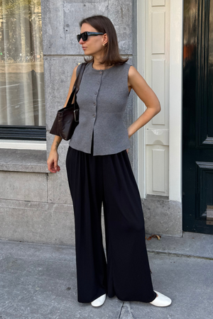 Reynard Stickad Väst - Medium Grey Melange