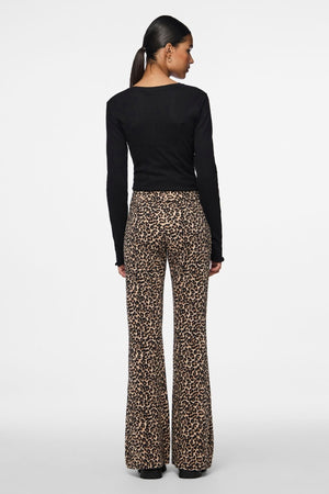 Marie O-Neck Poin Topp - Svart