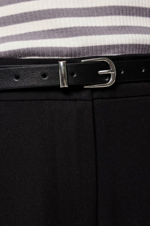 Myra Slim Belt - Svart Silver