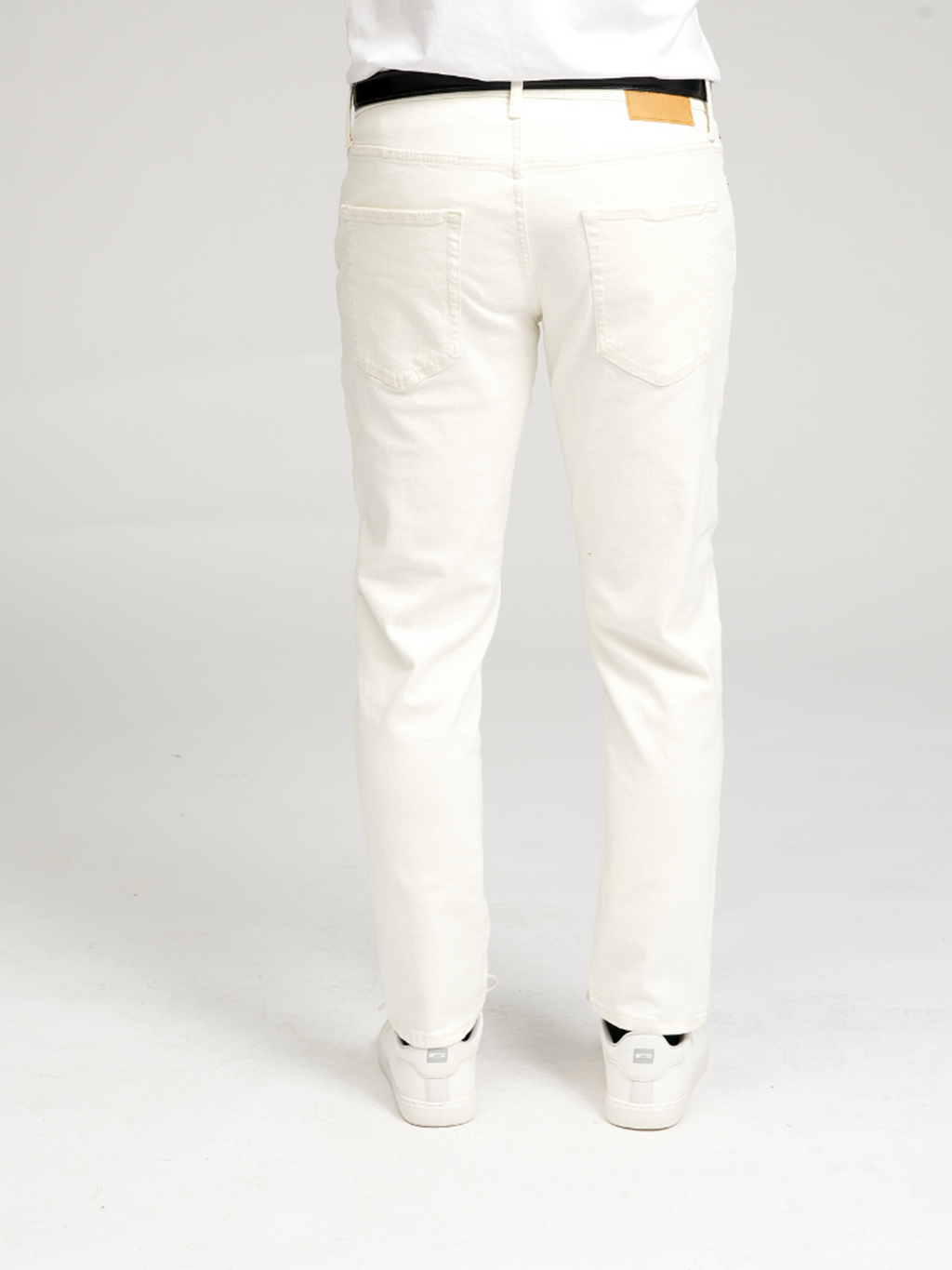 Performance Jeans (Regular) - Ecru