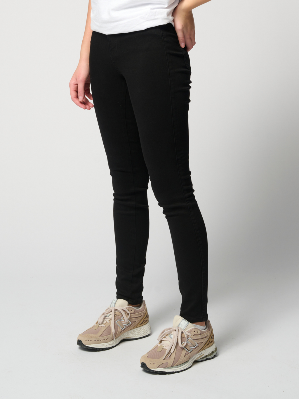 Performance Skinny Jeans - Black Denim