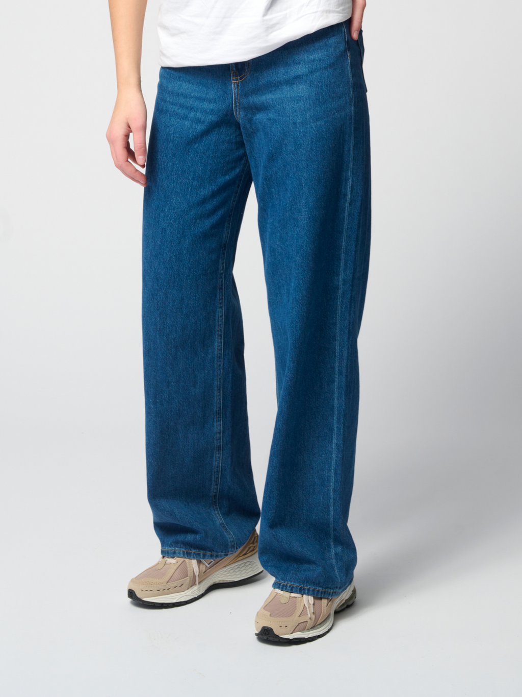 Performance Wide Jeans - Medium Blue Denim