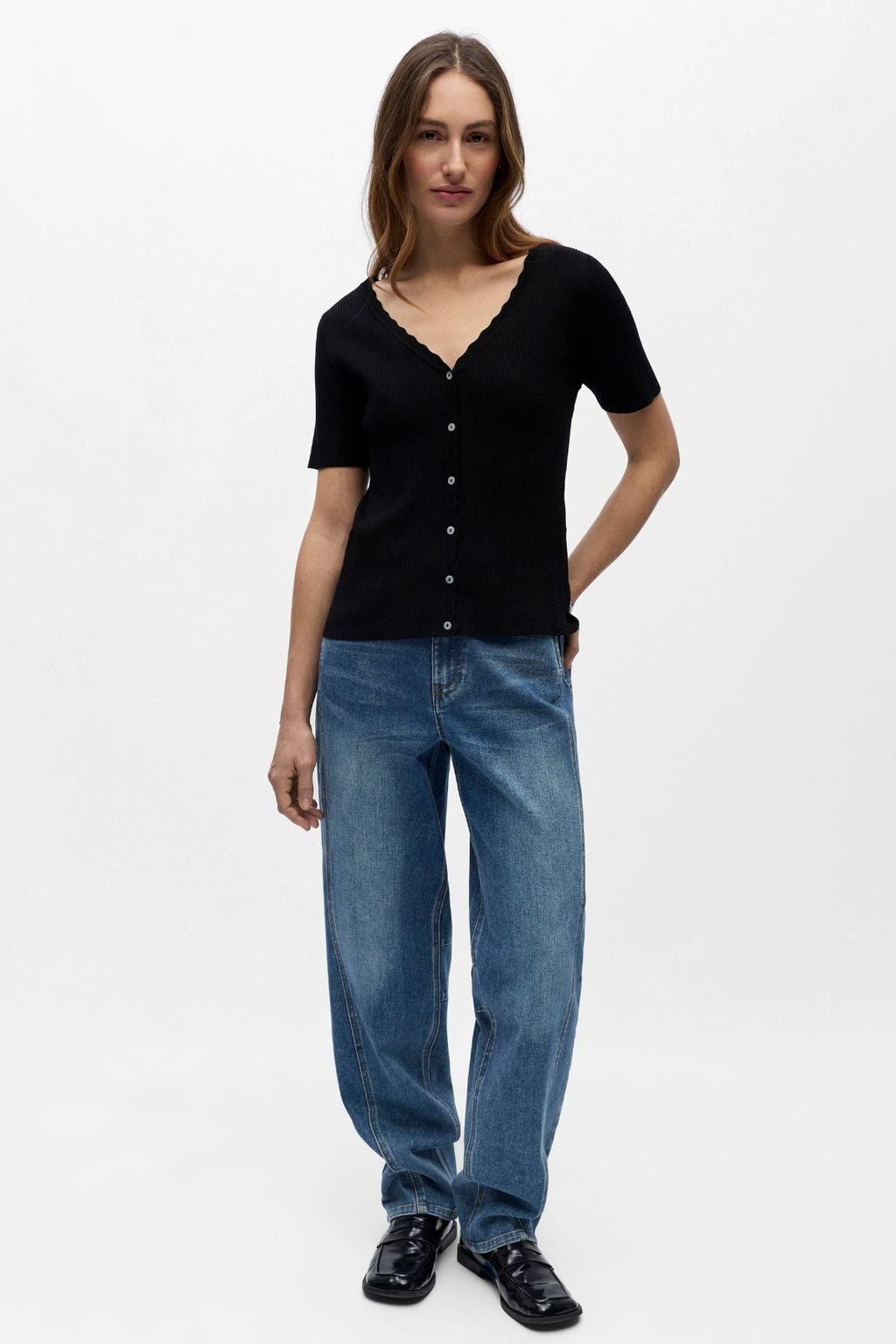 Kelly Re V-ringad Cardigan - Svart
