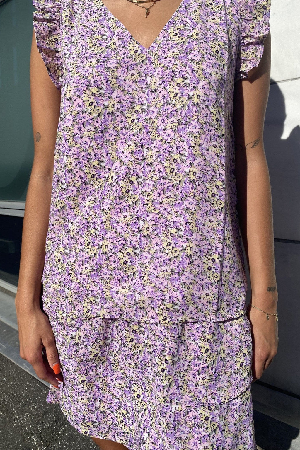 Star Frill V-Neck Blus - Lemon Meringue