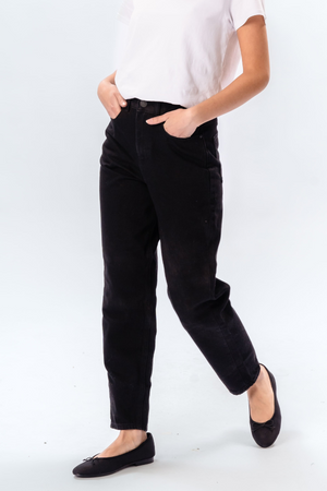 Performance Mom Jeans - Black Denim