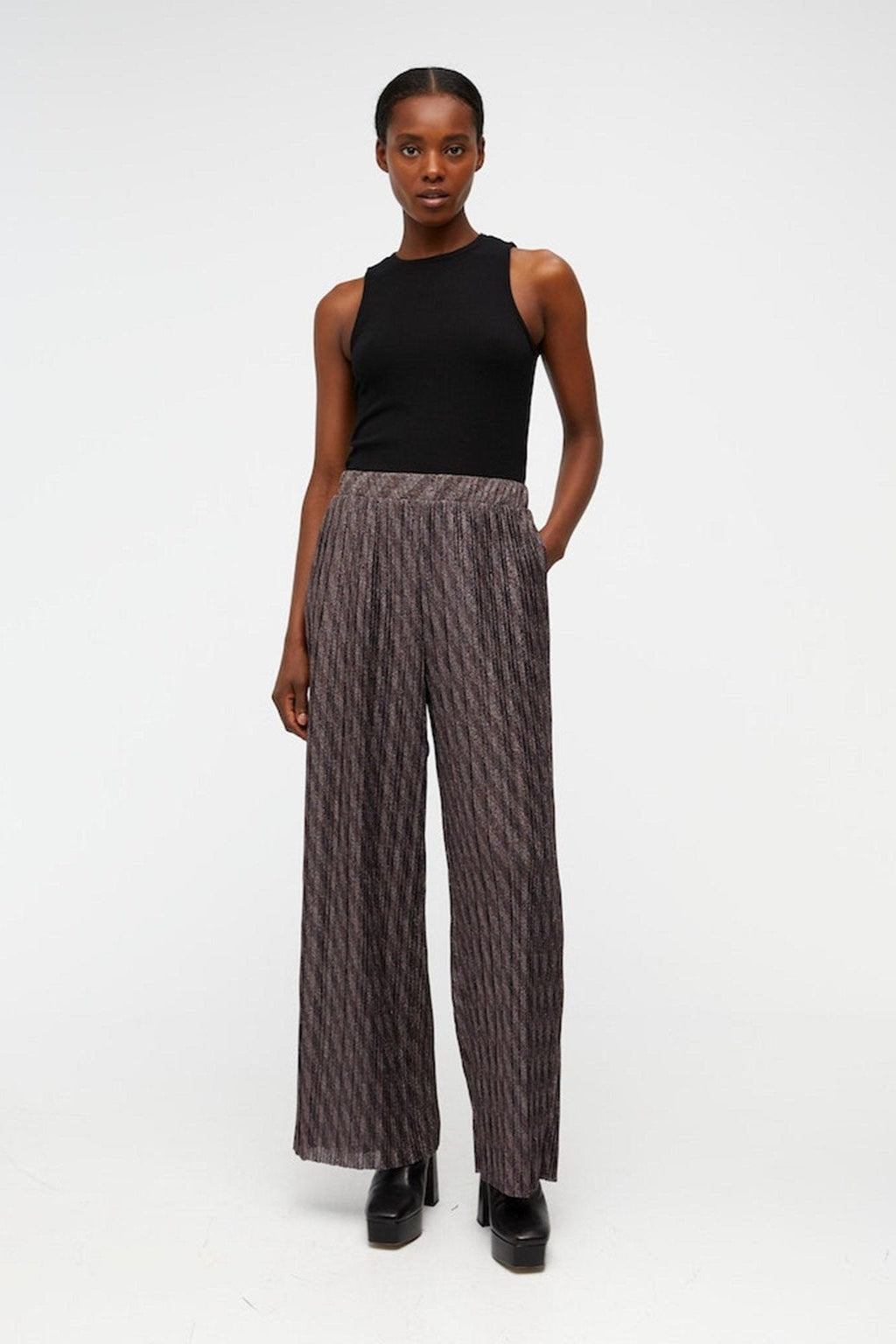 Lux High Waist Byxor - Svart