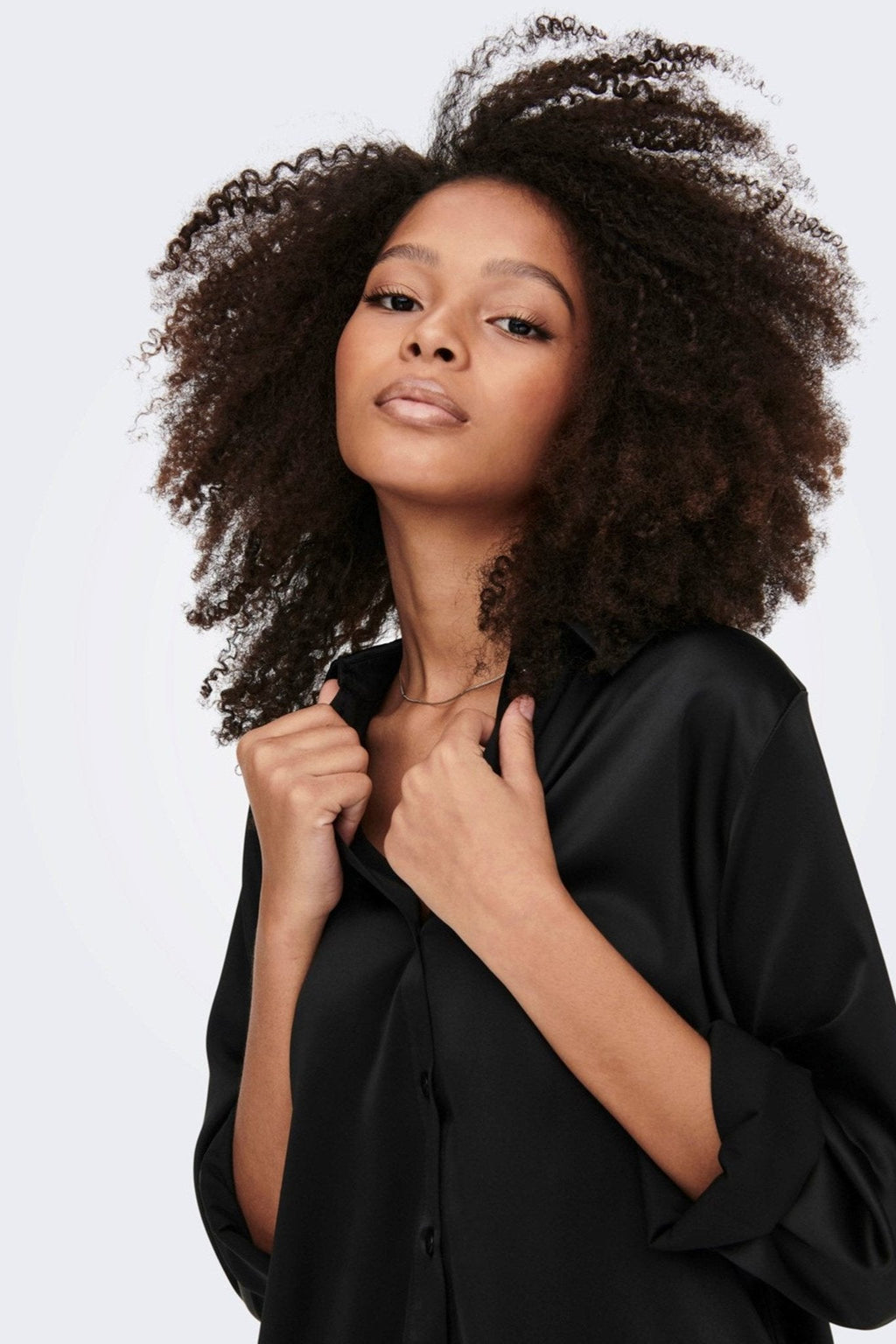 Victoria Satin Skjorta - Svart