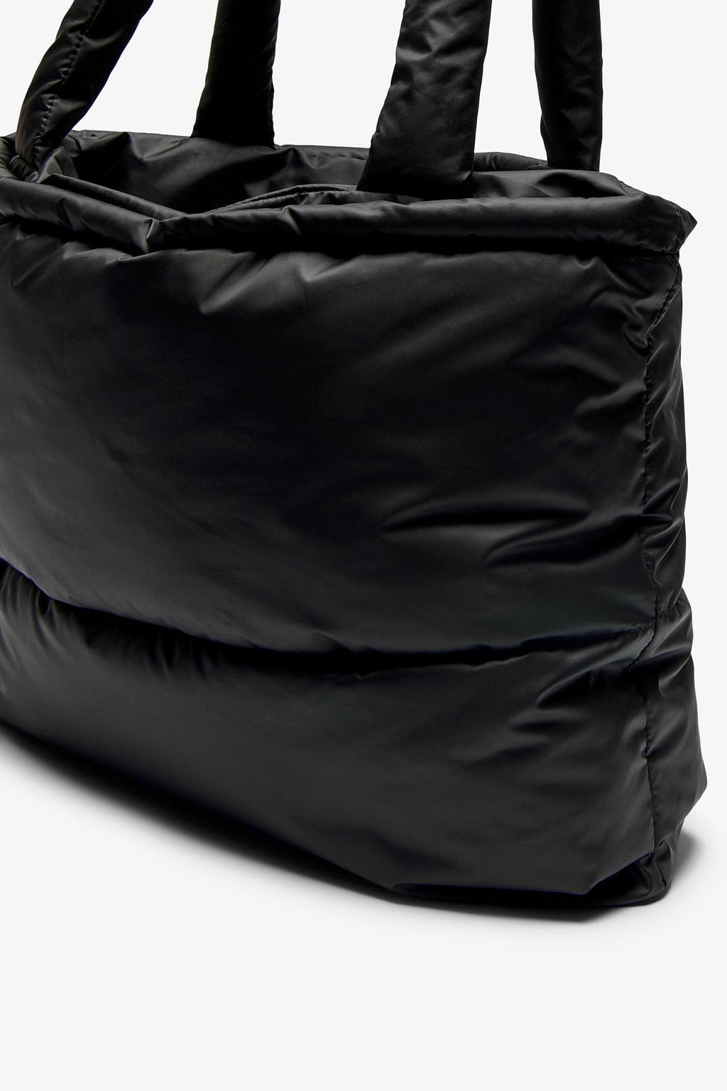 Nina Quiltad Väska - Svart