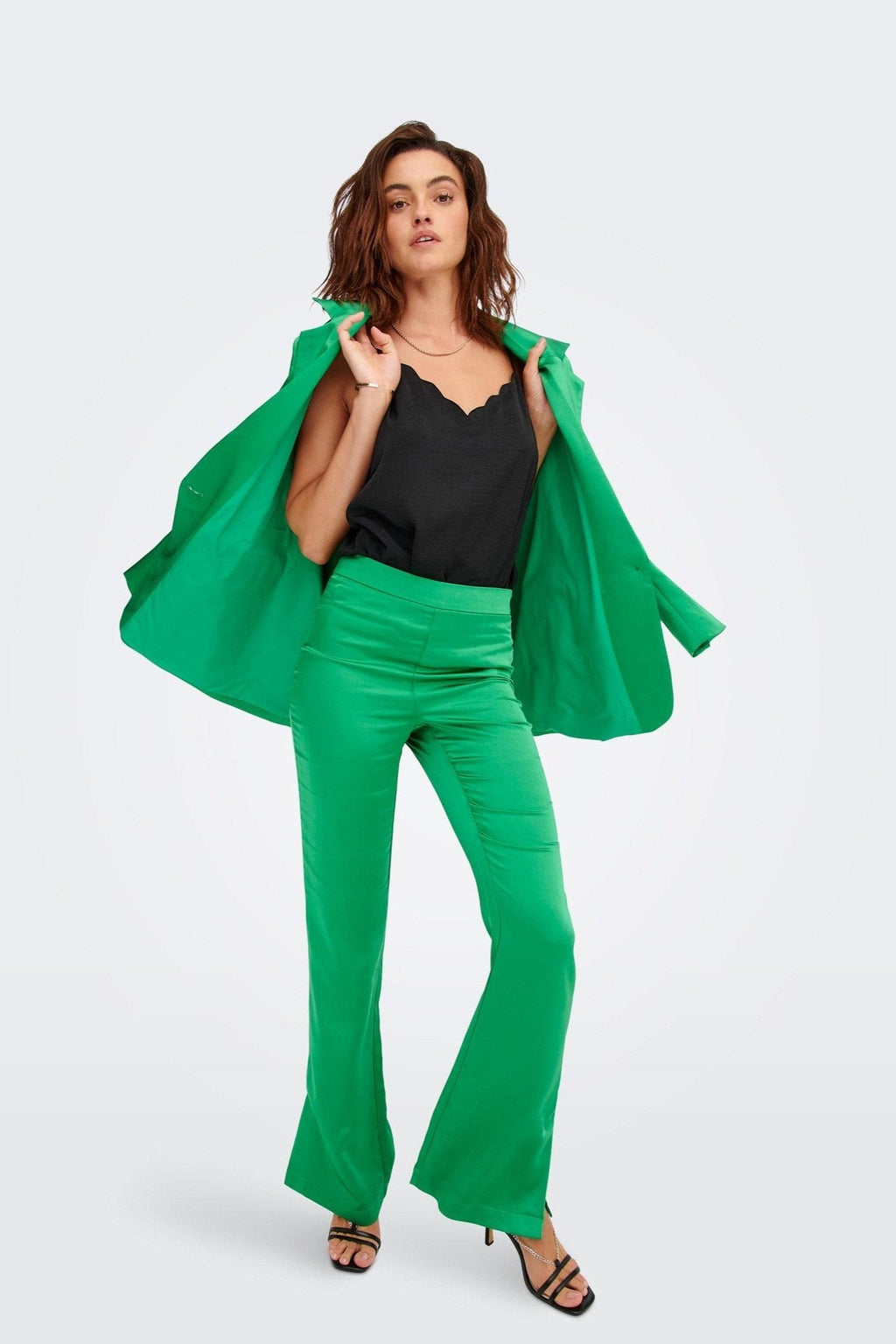 Lana-Mayra Kavaj - Jolly Green