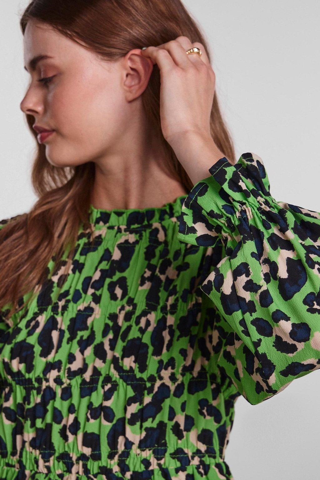 Meline Blus - Grass Green