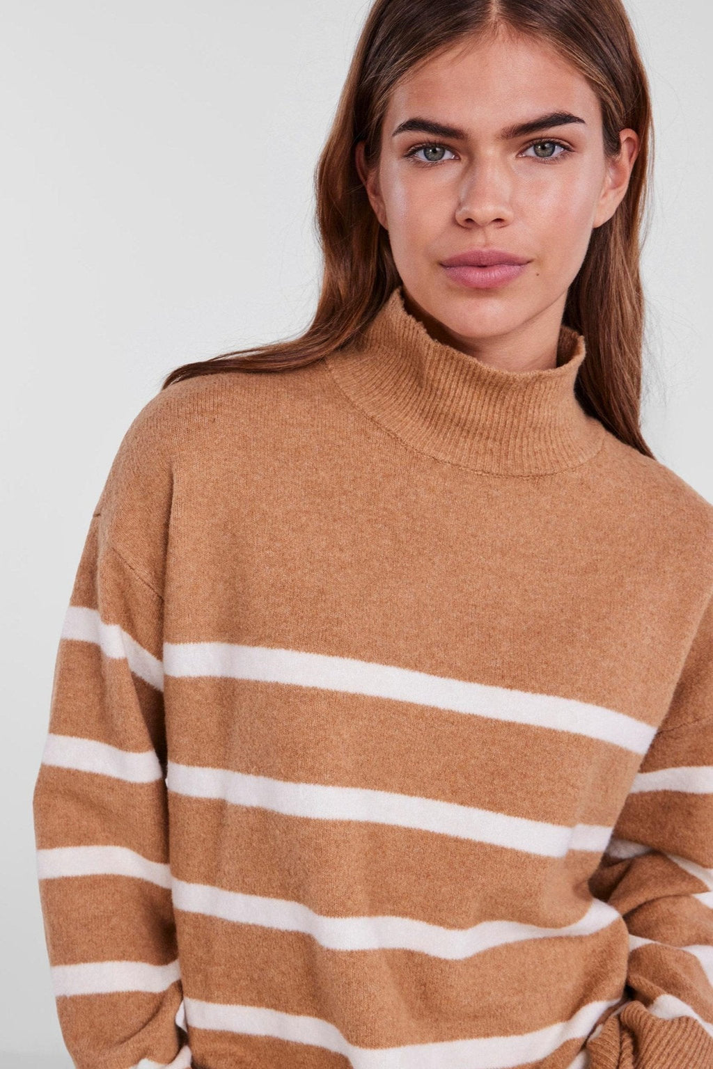 Nuska Oversize Stickad - Indian Tan