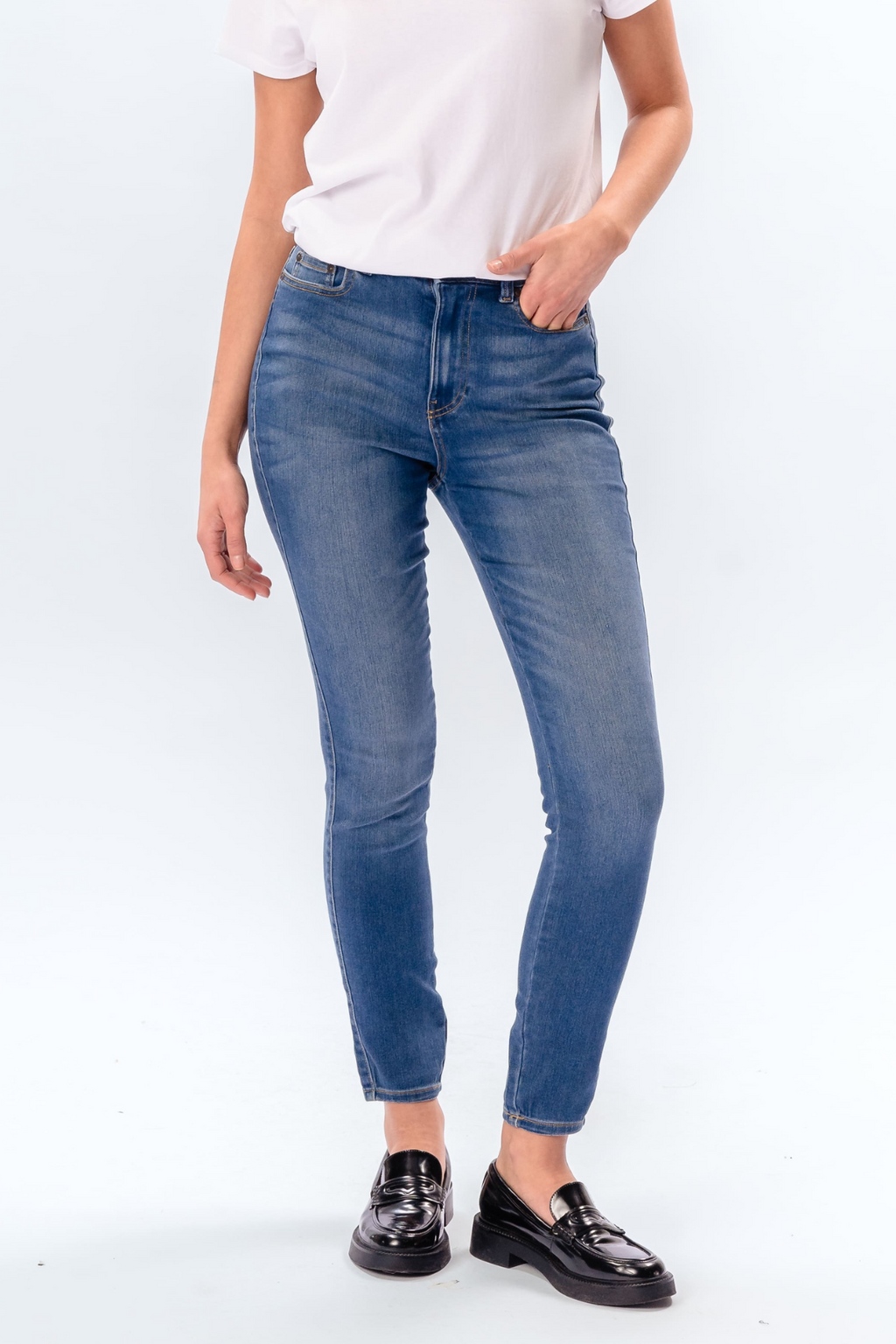 Performance Skinny Jeans - Light Blue Denim