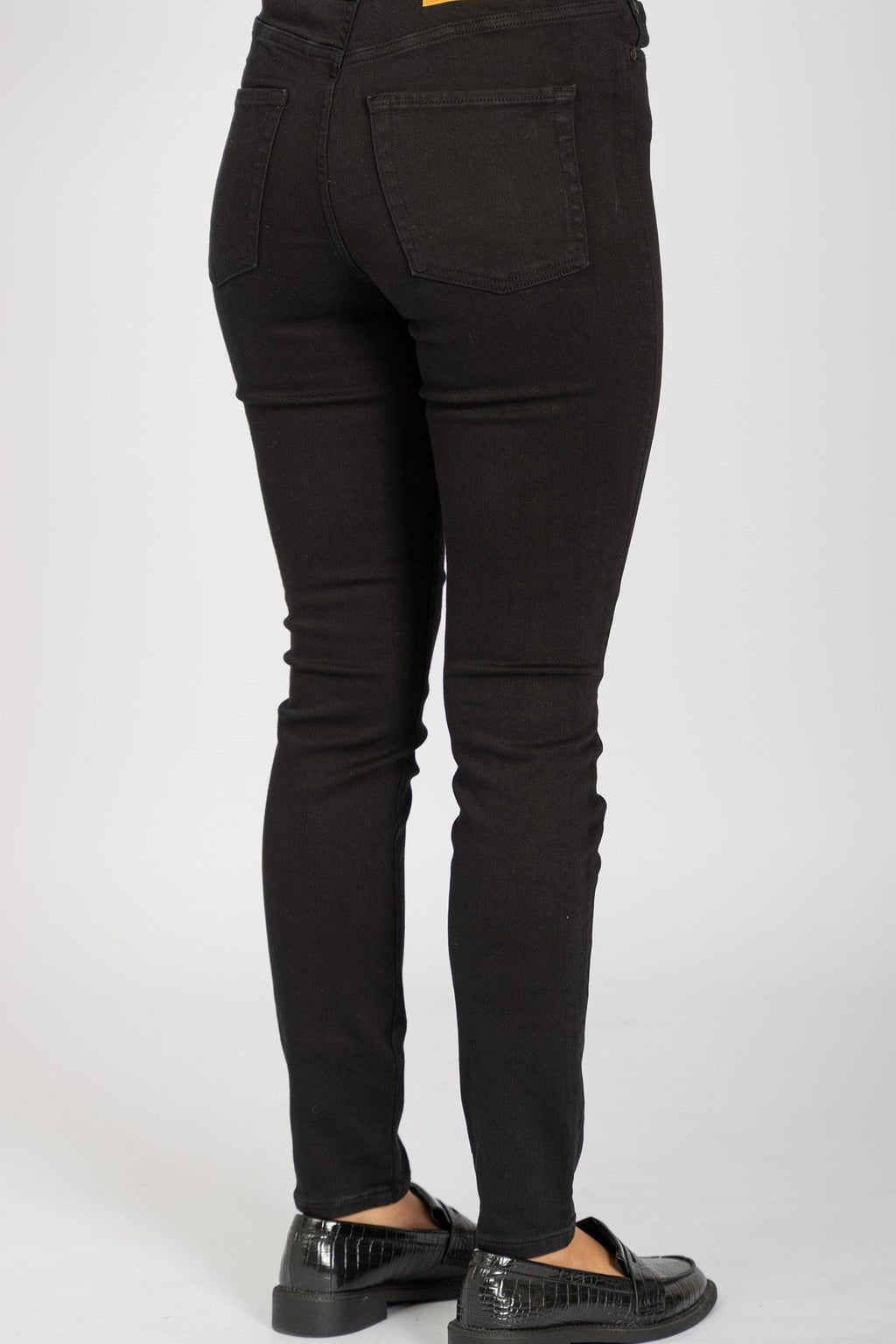 Performance Skinny Jeans - Black Denim