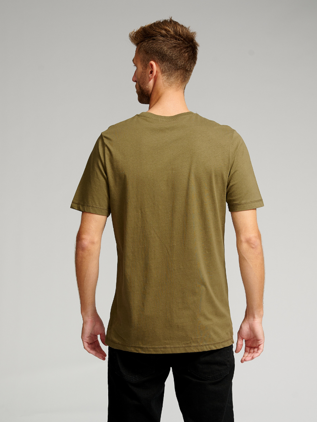 Ekologisk Basic Tee - Armygrön