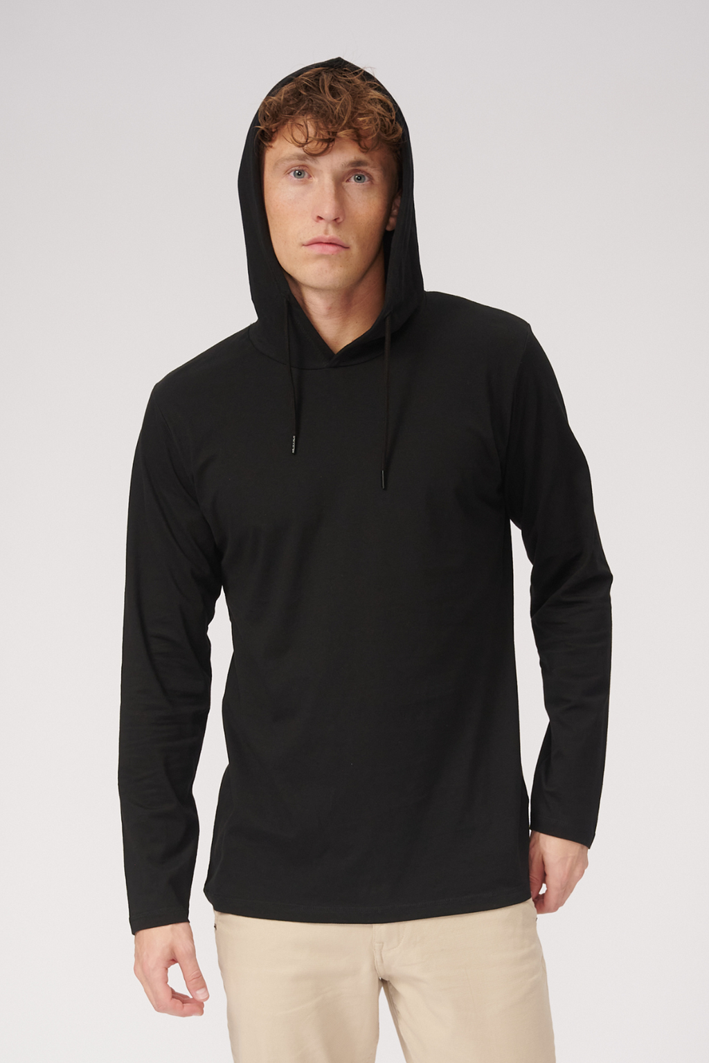 Light Hoodie - Svart