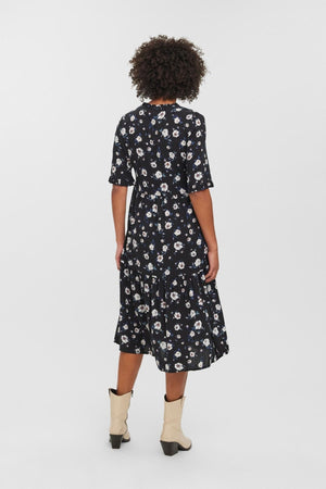 Easy 2/4 Calf Dress - Svart