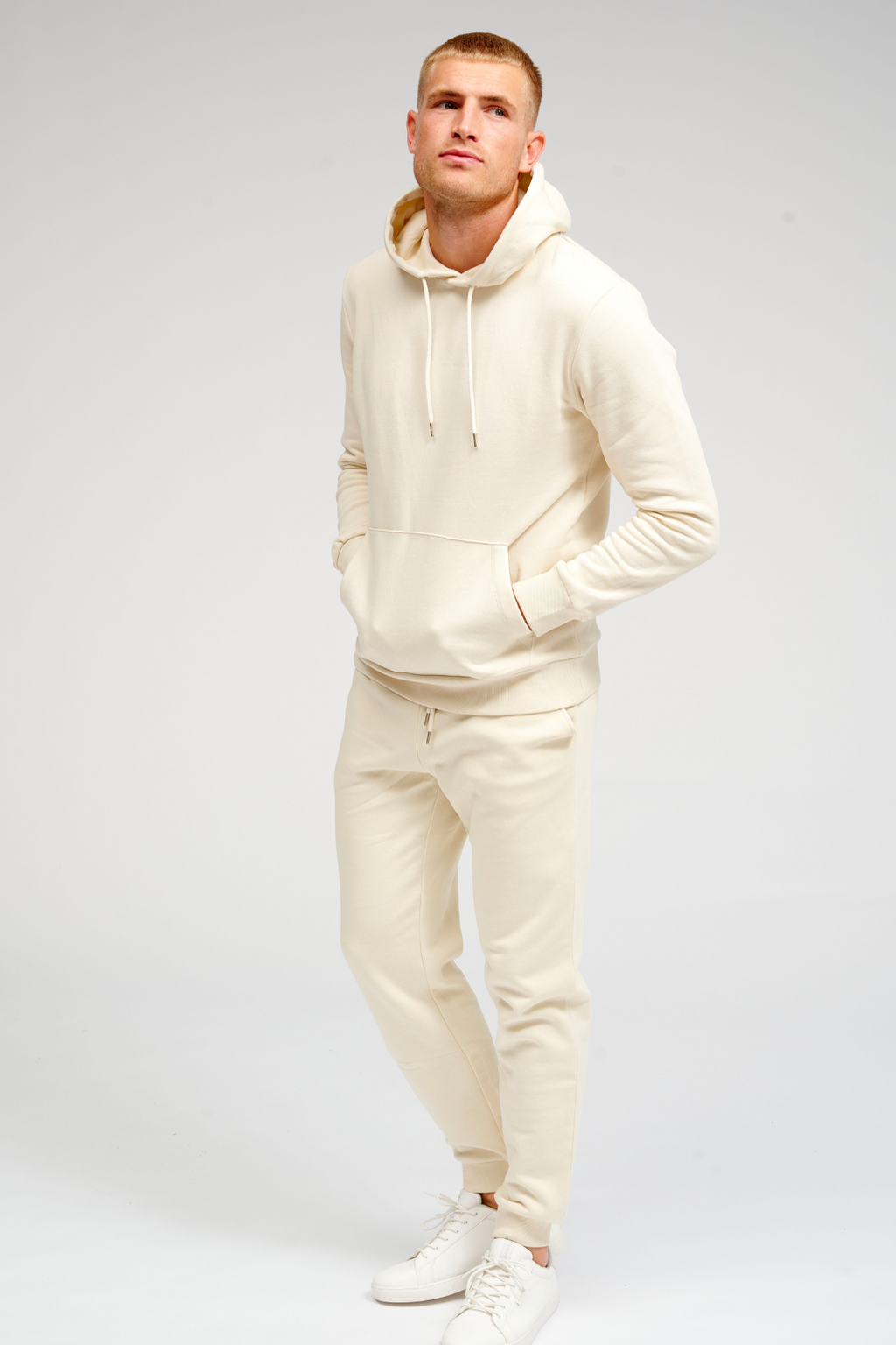 Basic Sweatsuit m. Hoodie (Ljusbeige) - Paketerbjudande