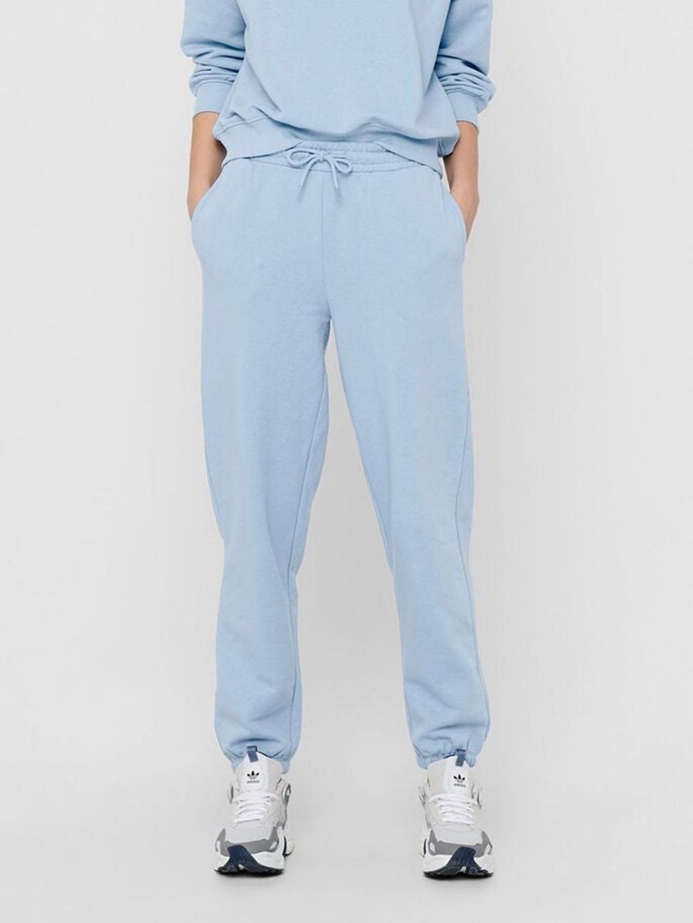 Comfy sweatpants - Ljusblå - ONLY - Vit