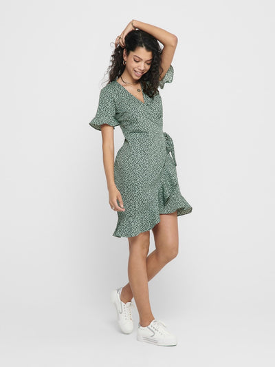 Olivia Wrap Dress - Chinois Green - ONLY - Grön 5