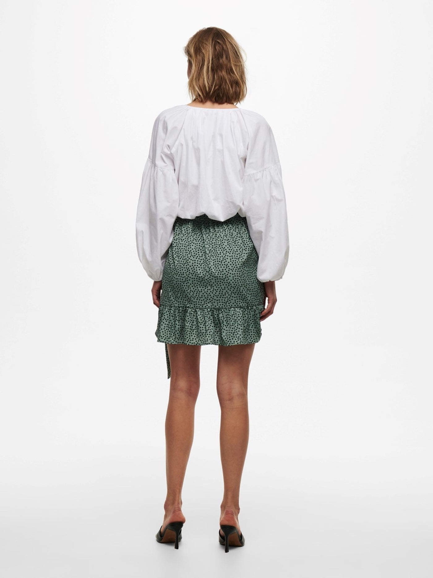 Olivia Wrap Skirt - Chinois Green - ONLY - Grön 5