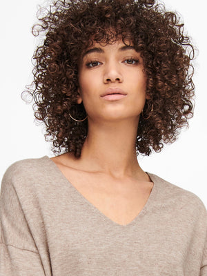 Lely Loose V-Neck Knit - Beige - ONLY - Sand/Beige