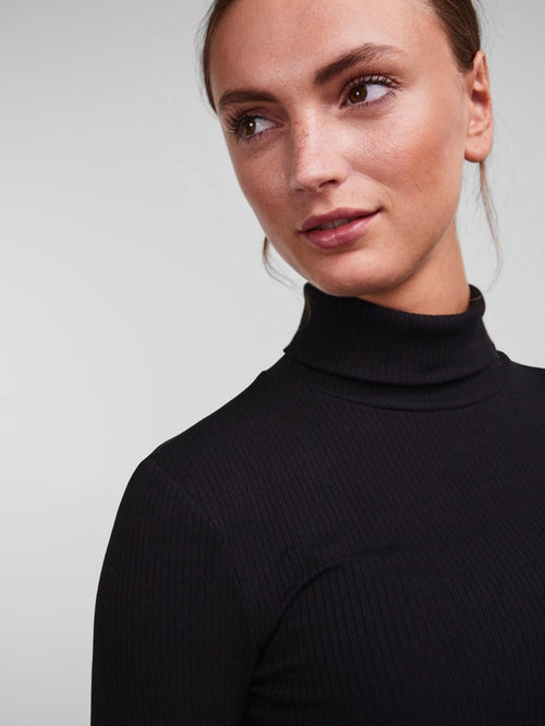 Kitte Rollneck Topp - Svart - PIECES - Svart